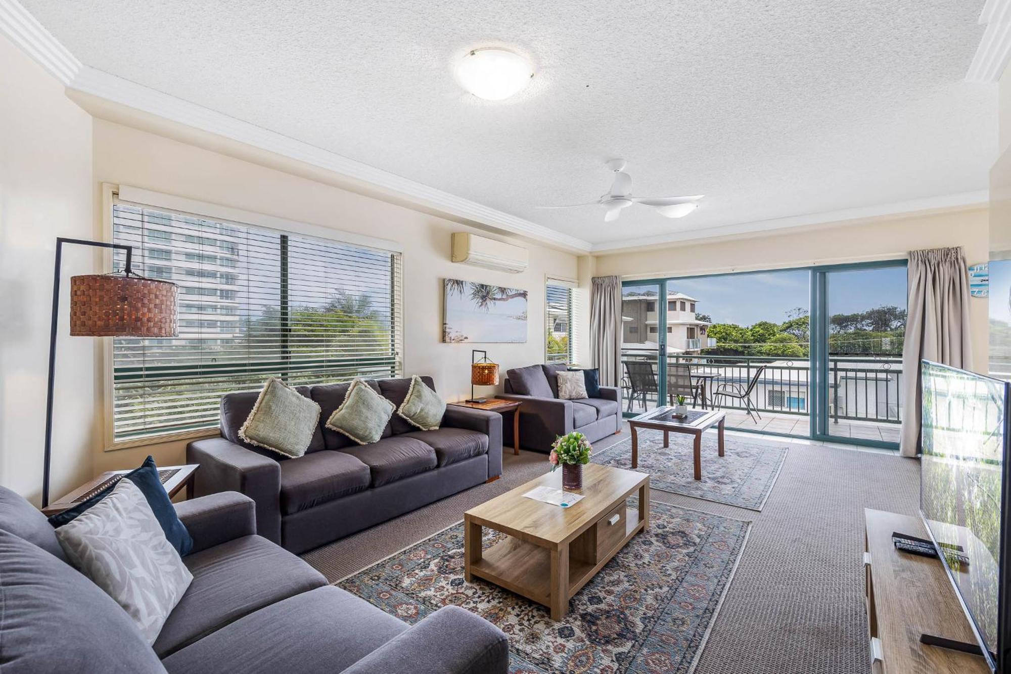 Sunshine Towers Boutique Apartments マルーチードール エクステリア 写真