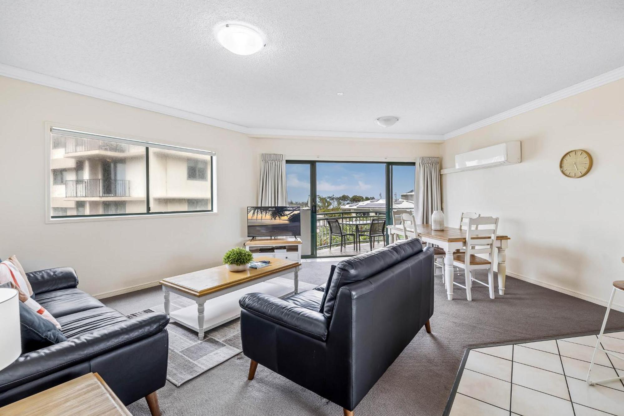 Sunshine Towers Boutique Apartments マルーチードール エクステリア 写真