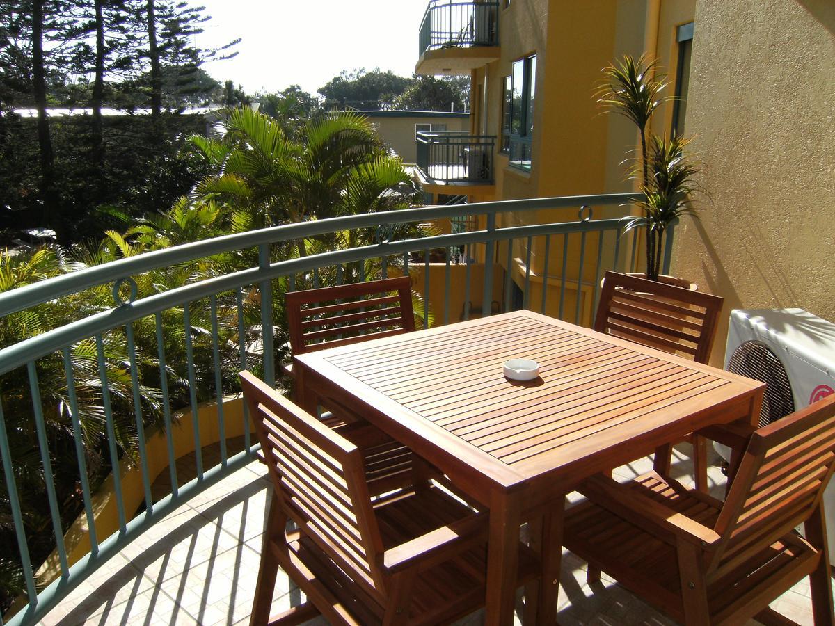 Sunshine Towers Boutique Apartments マルーチードール エクステリア 写真