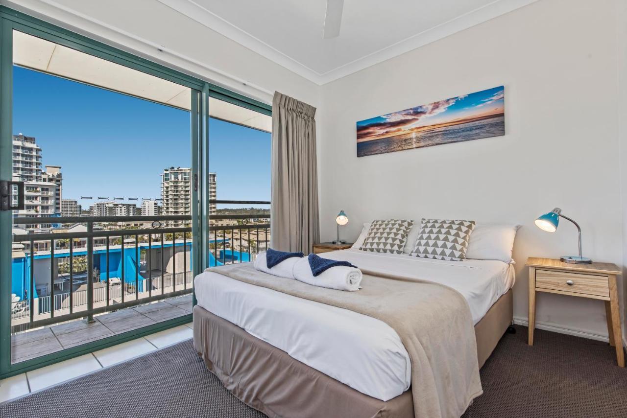 Sunshine Towers Boutique Apartments マルーチードール エクステリア 写真